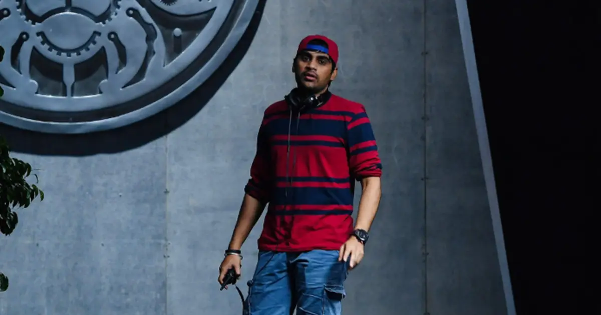 ఎ సుజీత్ మ్యాడ్ ఫ్రేమ్స్.. నాని, పవన్, ప్రభాస్ లతో మళ్ళీ హింట్?