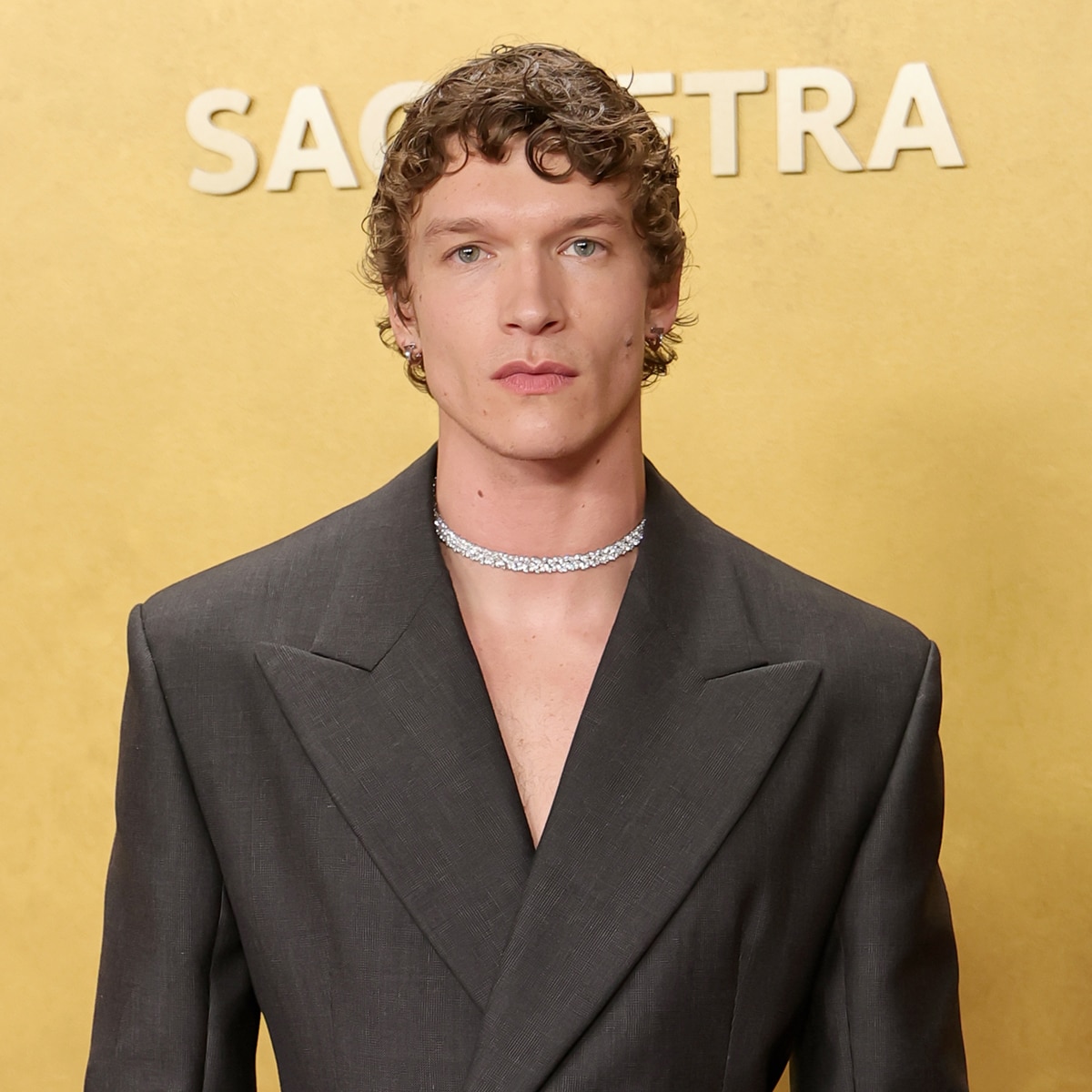 See Connor Storrie’s 0,000 Necklace for Actor Awards 2026