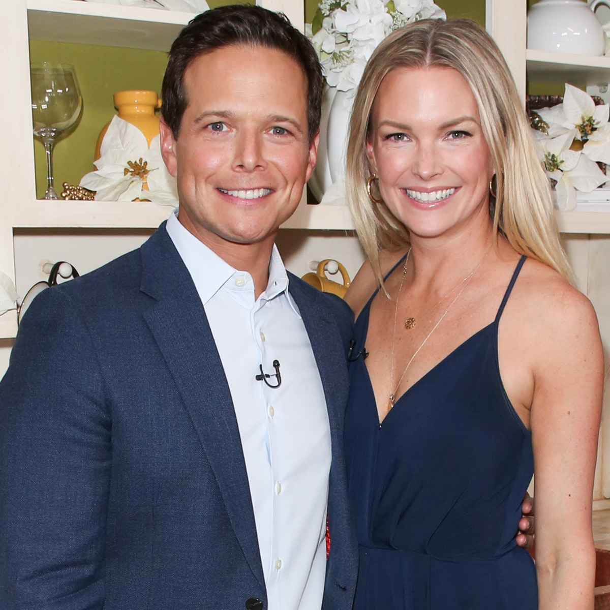 Scott Wolf Addresses Reunion With Ex Kelley Wolf & Kids Amid Divorce