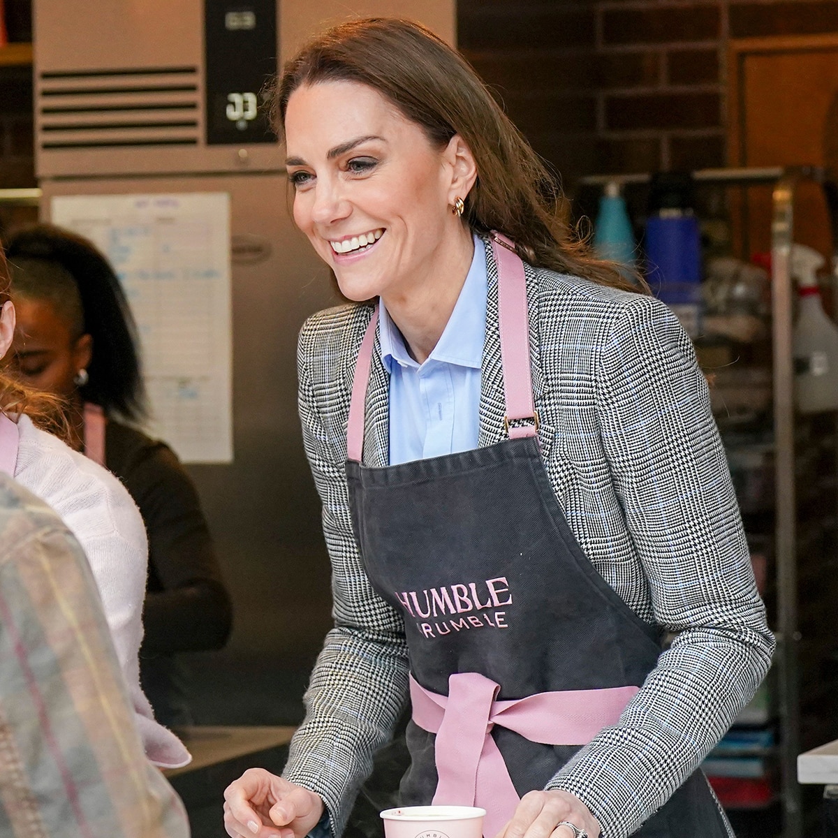Prince William, Kate Middleton Surprise Tourists at Borough Market