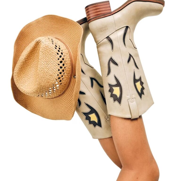 Comfy Boots That Can Handle Music Festivals (& Are Totally on Trend)
