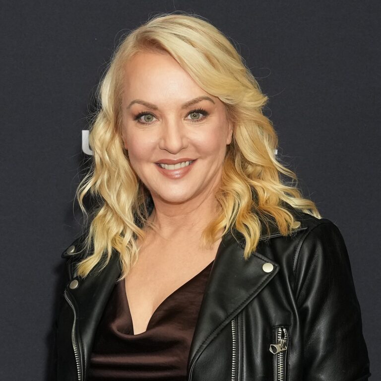 Wendi McLendon-Covey Shares Why She Missed Bridesmaids Oscars Reunion