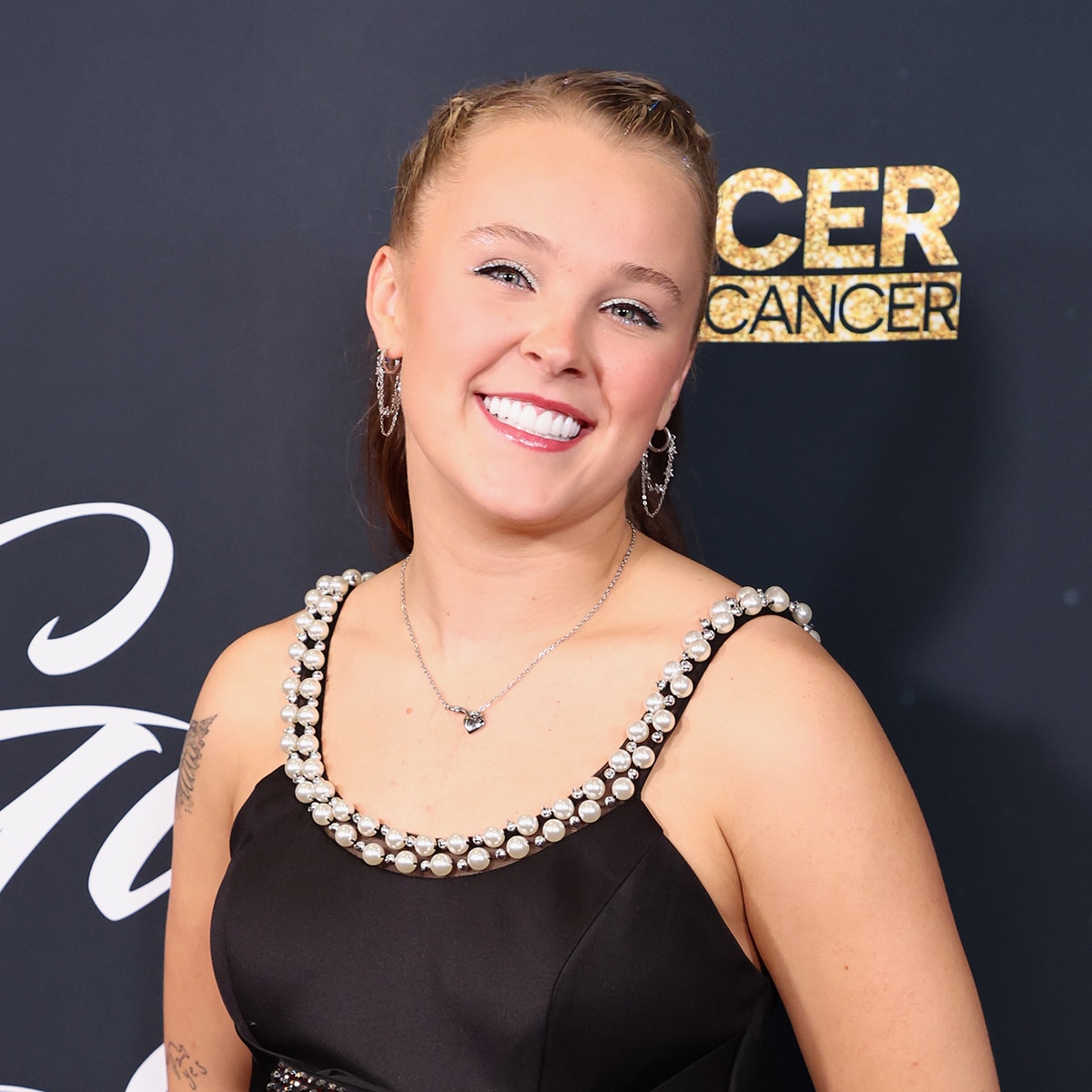 Why JoJo Siwa Feels Like She’s Been “2 Different People”