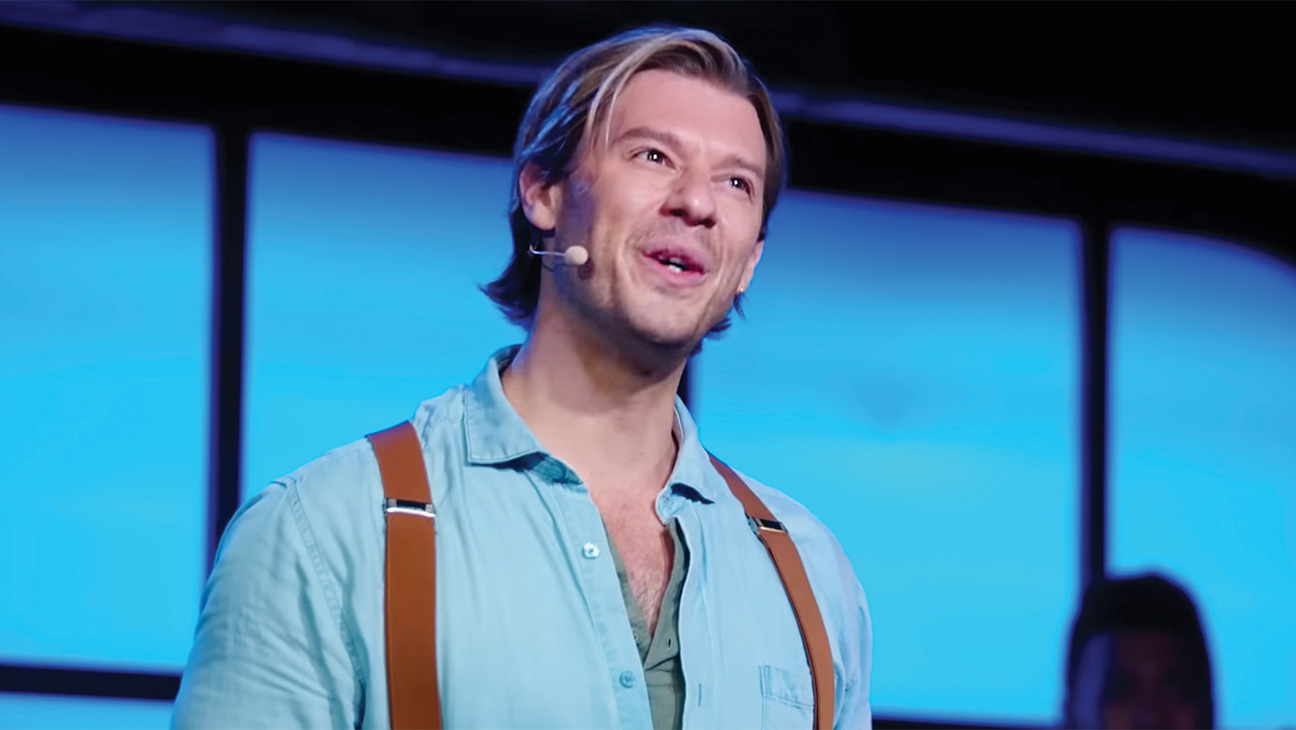 ‘Titanique’ Producers Sink Its Star’s Instagram Funding Pitch