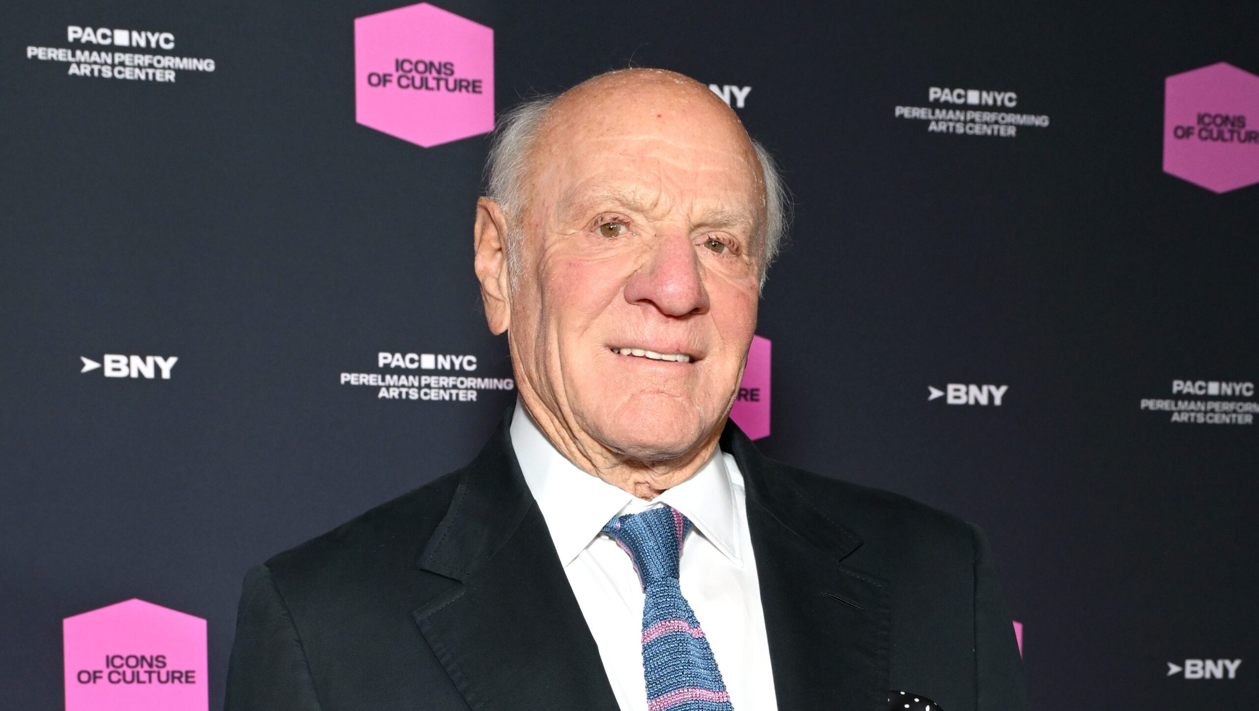 PGA Awards: Barry Diller Swipes at David Ellison, Harvey Weinstein While Introducing Honoree Jason Blum