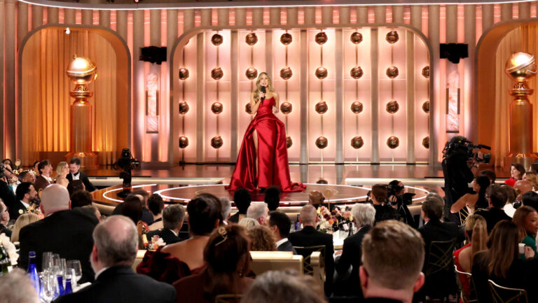 Golden Globes: Nikki Glaser Will Return as Host in 2027, Marking a Three-Peat