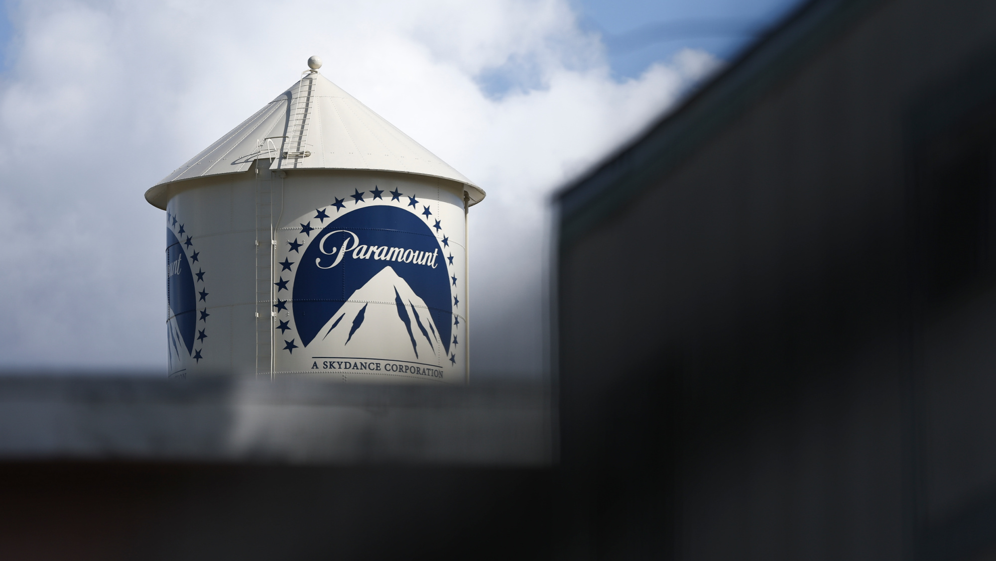 S&P Puts Paramount on Negative Credit Watch