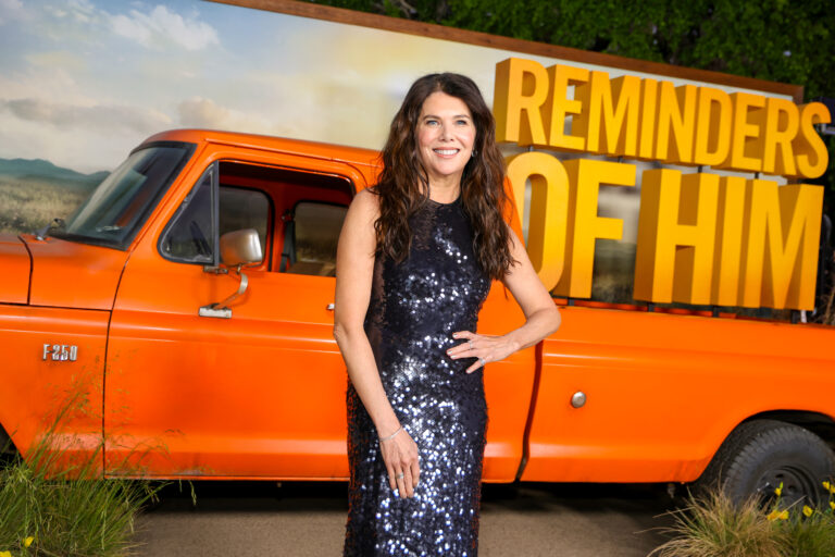 Lauren Graham Explains Choice to Go “Against Type” in Recent Projects: “If There Was More Lorelai to Do I Would Do It, but the Facsimiles are Not as Good”