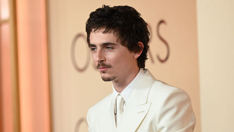 Oscars: Timothée Chalamet’s Best Actor Snub, Ballet-Opera Jokes and Date Night With Kylie Jenner