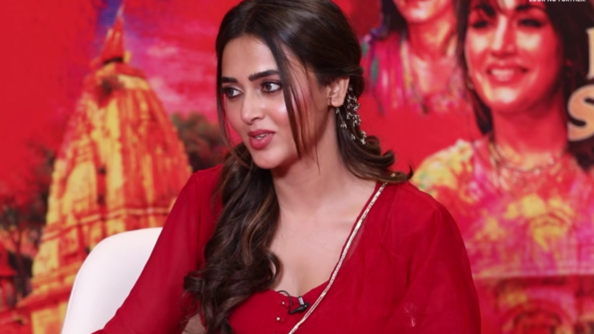 Tejasswi Prakash Calls Karan Kundrra Her ‘Safe Space’ — Says This Is the Bare Minimum in Love! Tejasswi Prakash Calls Karan Kundrra Her ‘Safe Space’ — Says This Is the Bare Minimum in Love!