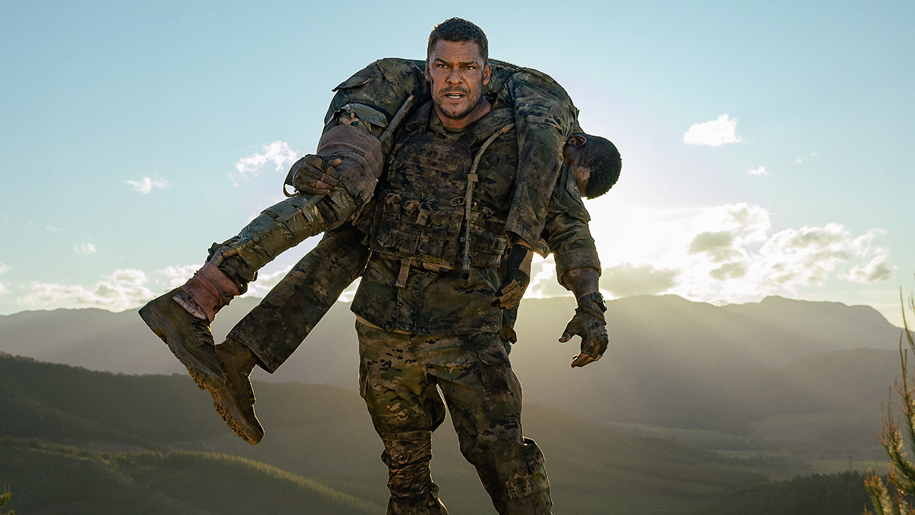 ‘War Machine’ Review: Alan Ritchson’s Charisma Can’t Save This Hopelessly Basic Netflix Sci-Fi Actioner