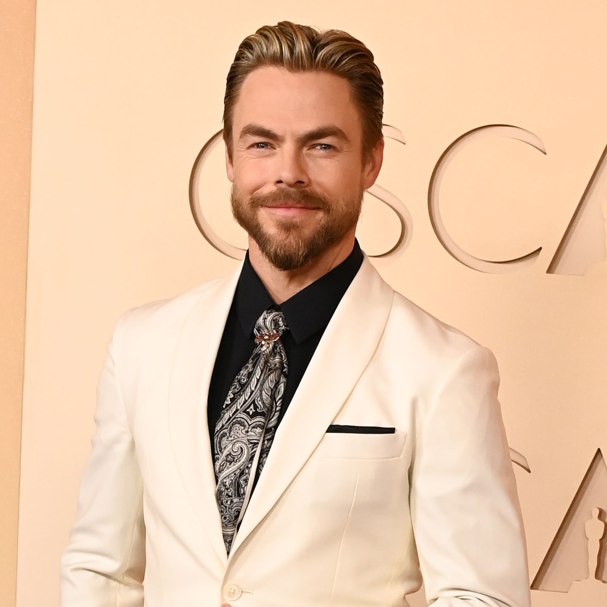 Oscars 2026 Red Carpet Fashion: Every Celebrity Look (Live Updates)